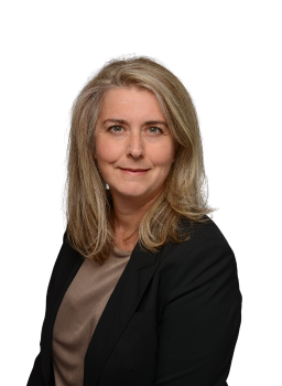 Christine Mayer Expertin CX Software bei paulusresult.